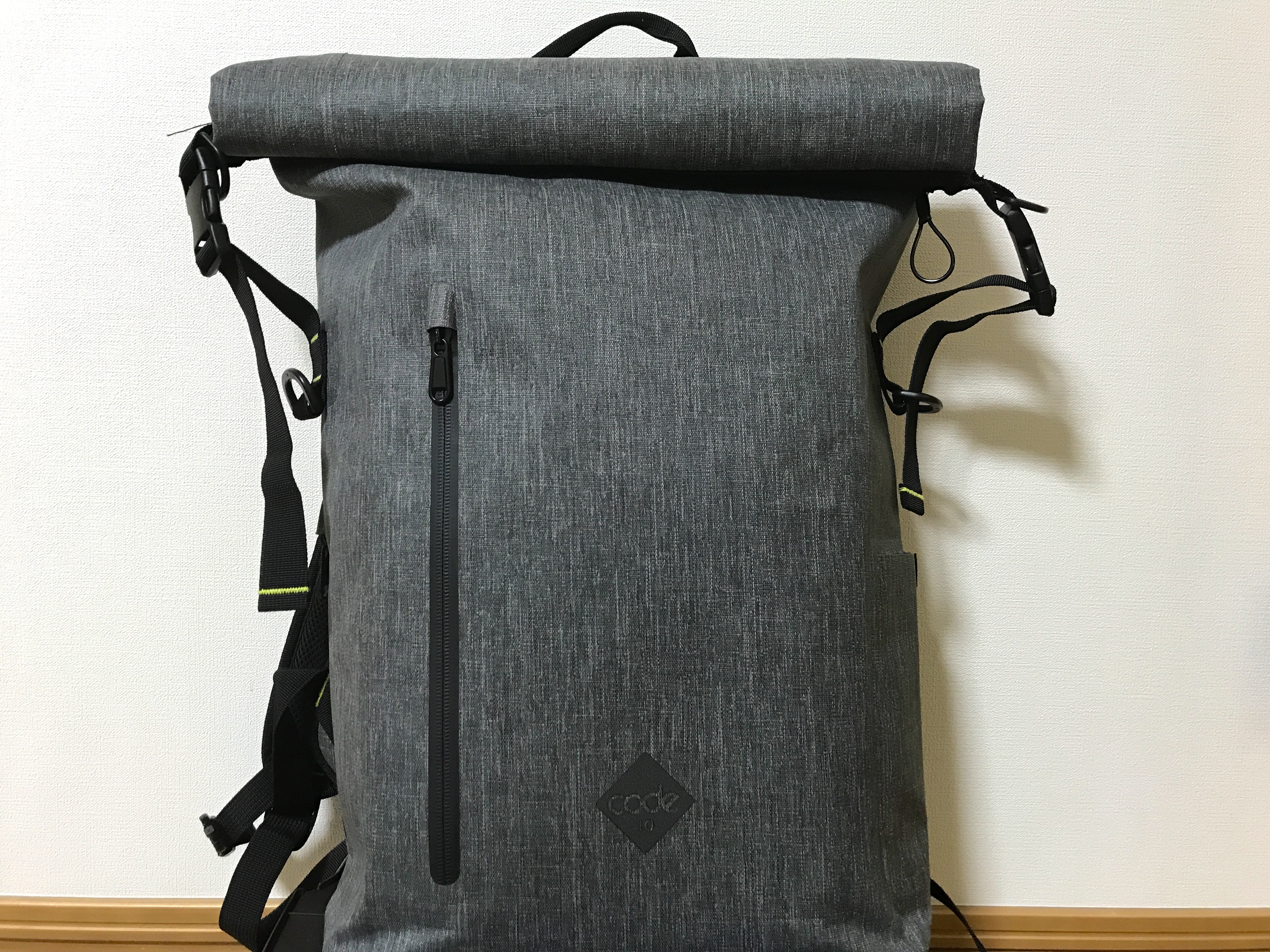 完全防水のリュク「Code10 Backpack」購入レビュー！機能・価格 